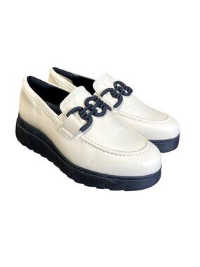 Clarks Womens Size 7 Wide Loriini Izzy Loafers Cream Leather With Black Chain